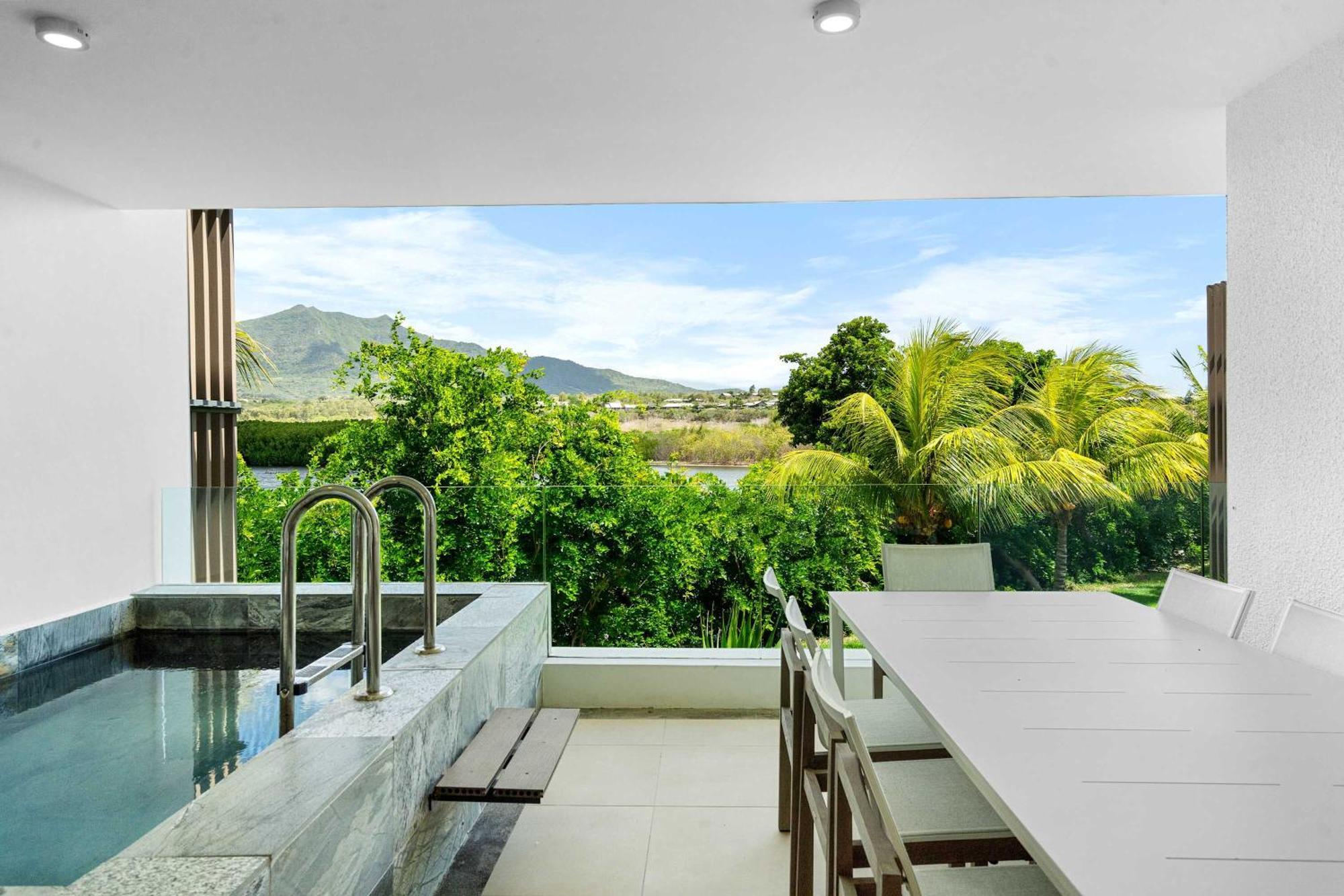 Apartment Vesper - Luxury Beachfront