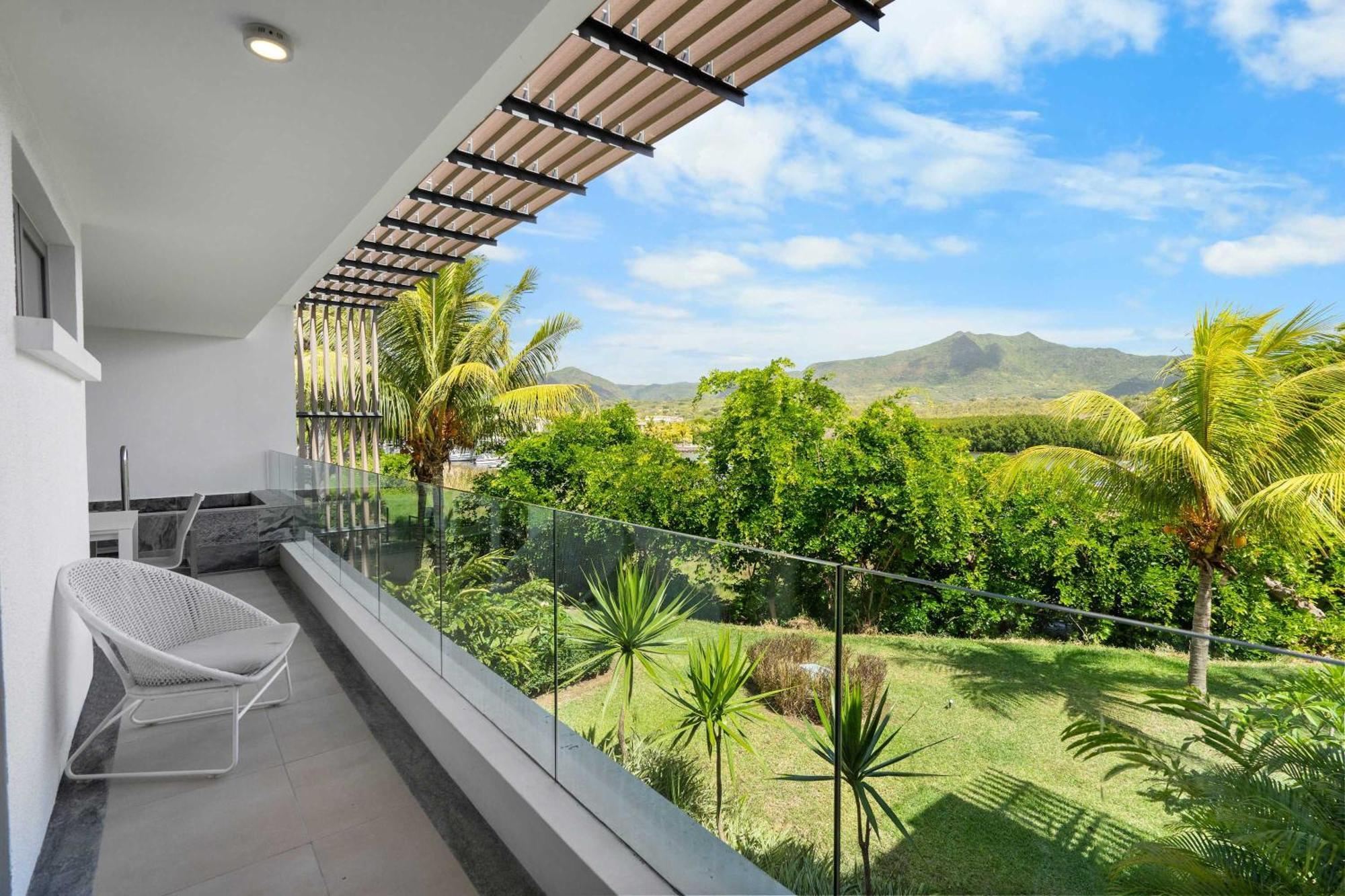 Apartment Vesper - Luxury Beachfront *